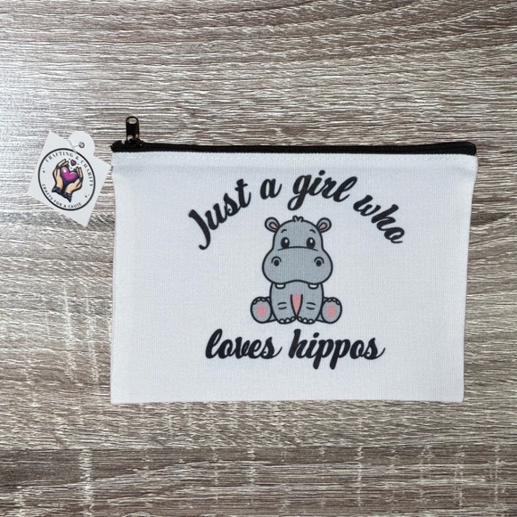 Just a Girl Who Loves Hippos Make Up Bag - Hippo Cosmetic Bag - Brand New - Picture 1 of 2